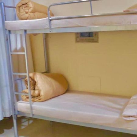 Welcom Tourist Hostel Dubai Bagian luar foto